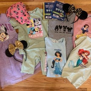 Girls Disney Clothing Bundle - Size 6-8
